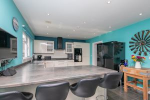 MOORS LANE- click for photo gallery